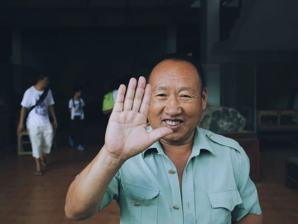 Bàn học riêng ở nhà cô
